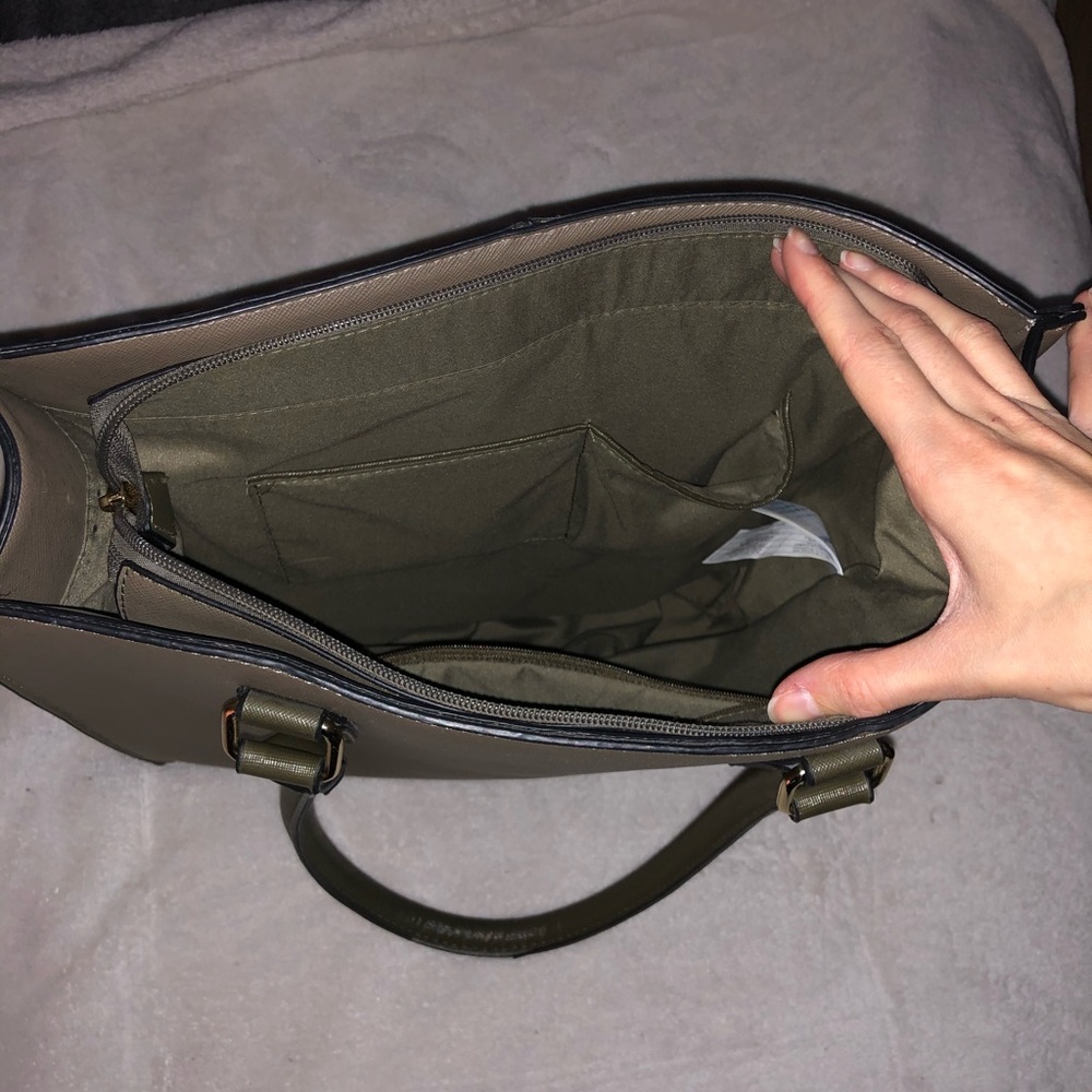 Spring handbag - Picture 3 of 4